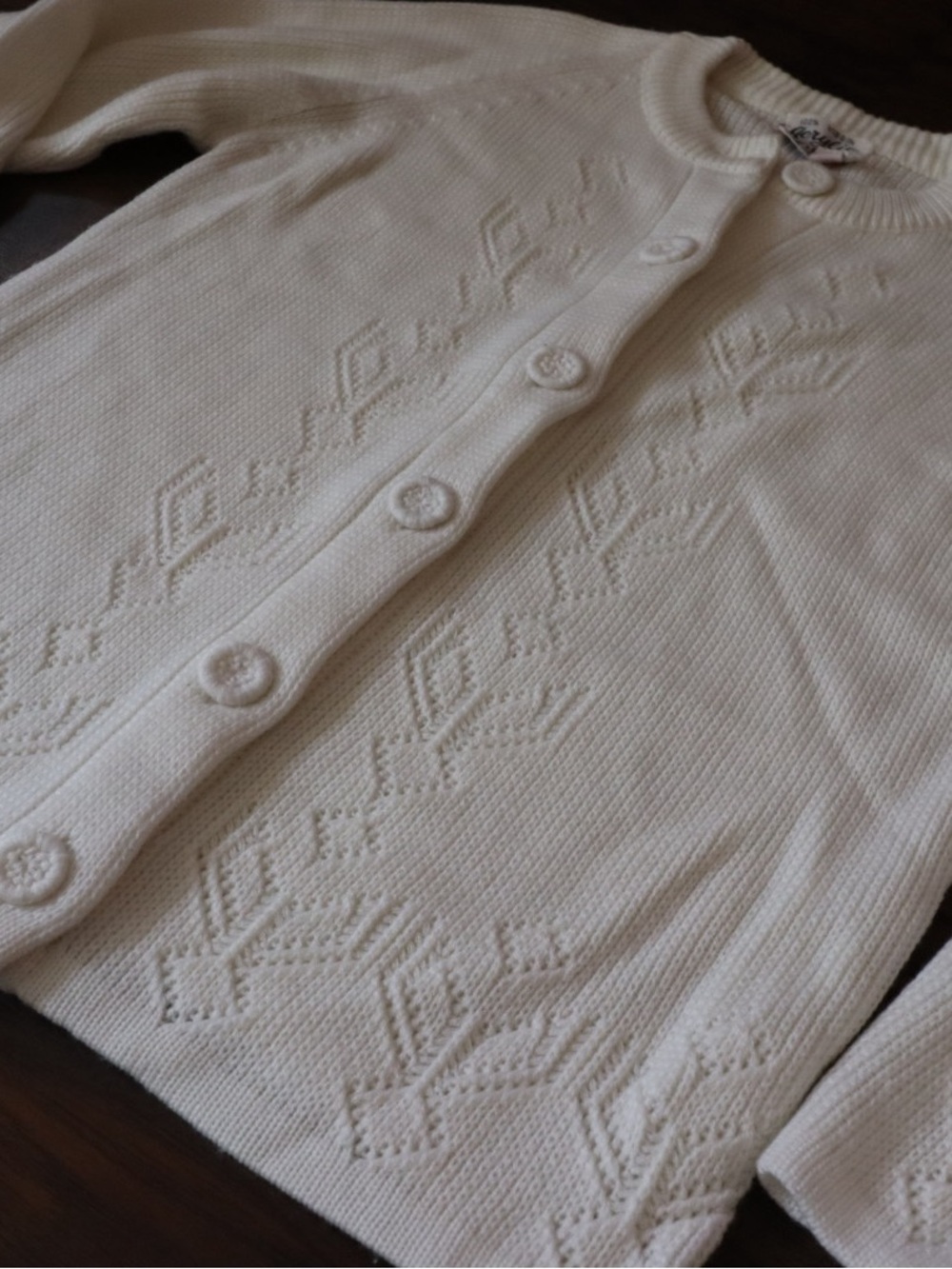 Vintage Button-Front Women’s cardigan